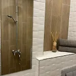 Bunaya Apartment